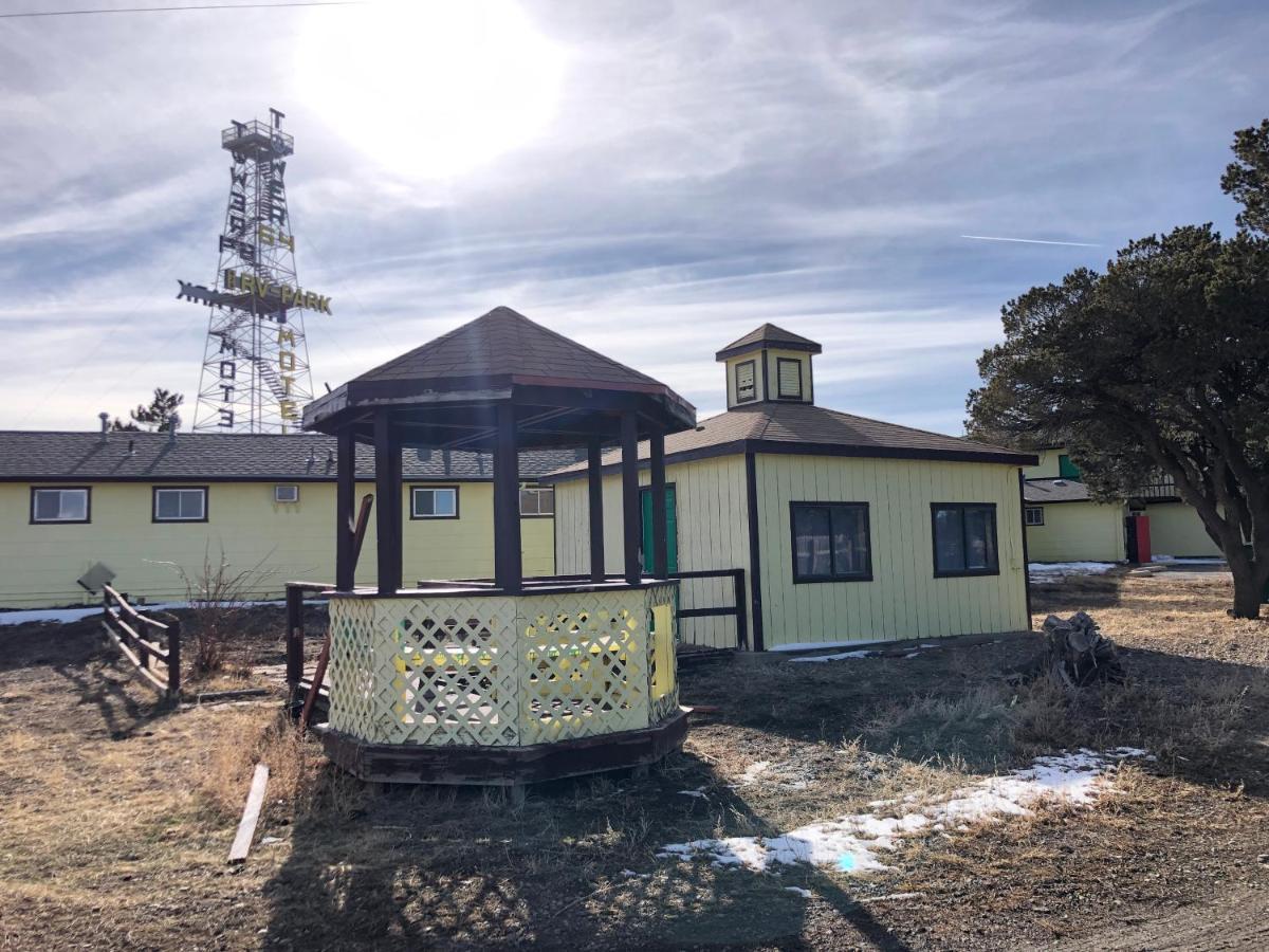 Tower 64 & Rv Motel
